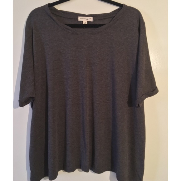 Zenana Outfitters Tops - NWT zenana gray‎ blouse 1 xl